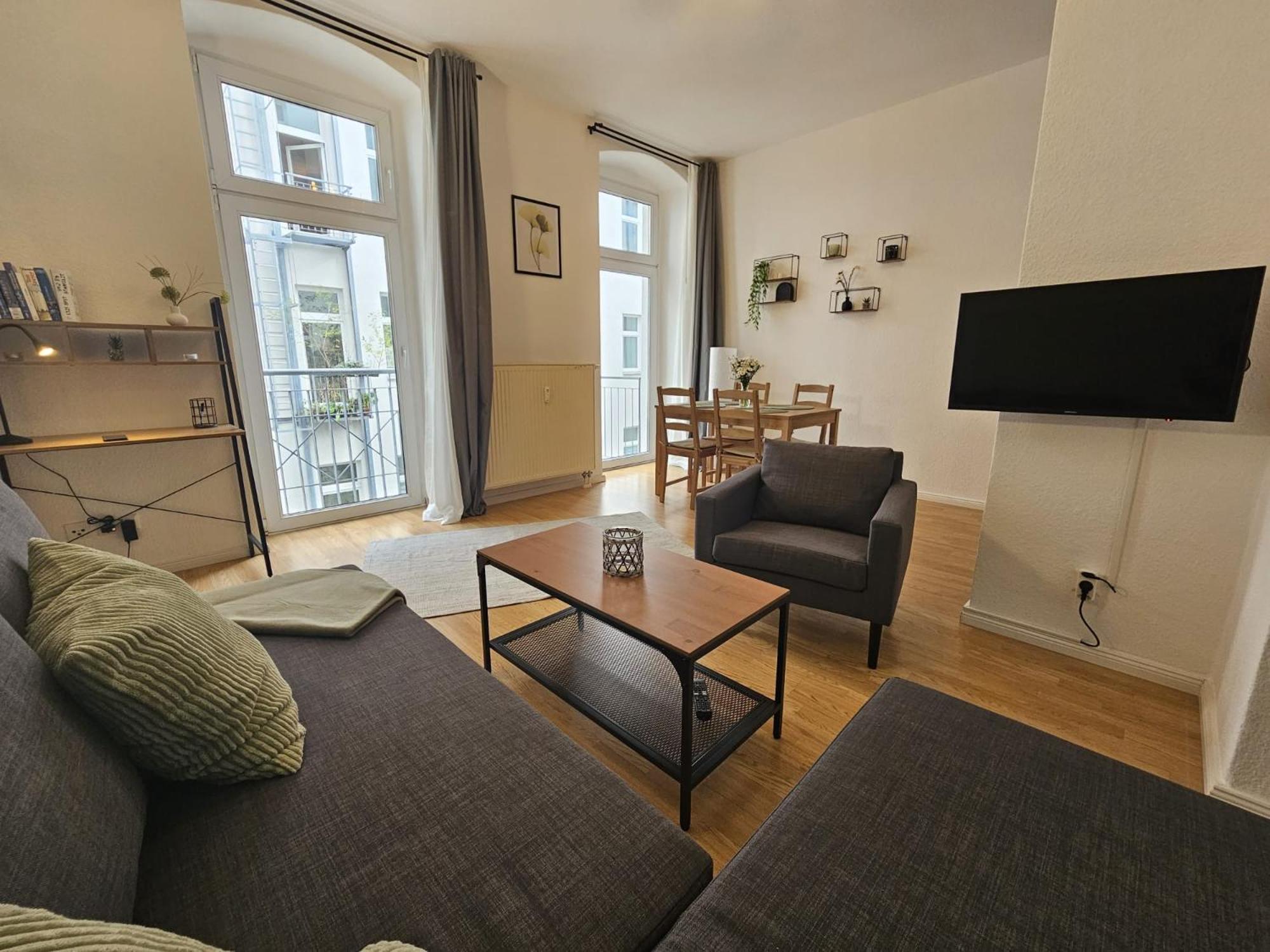Helle und zentrale 2Zi-Whg im Herzen Magdeburgs Exterior foto